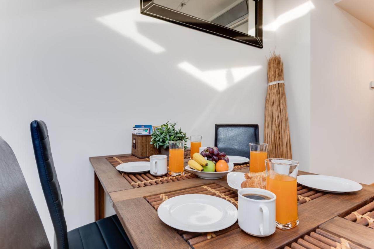 Jt'S Apartments Bilkova Str. Прага Екстер'єр фото