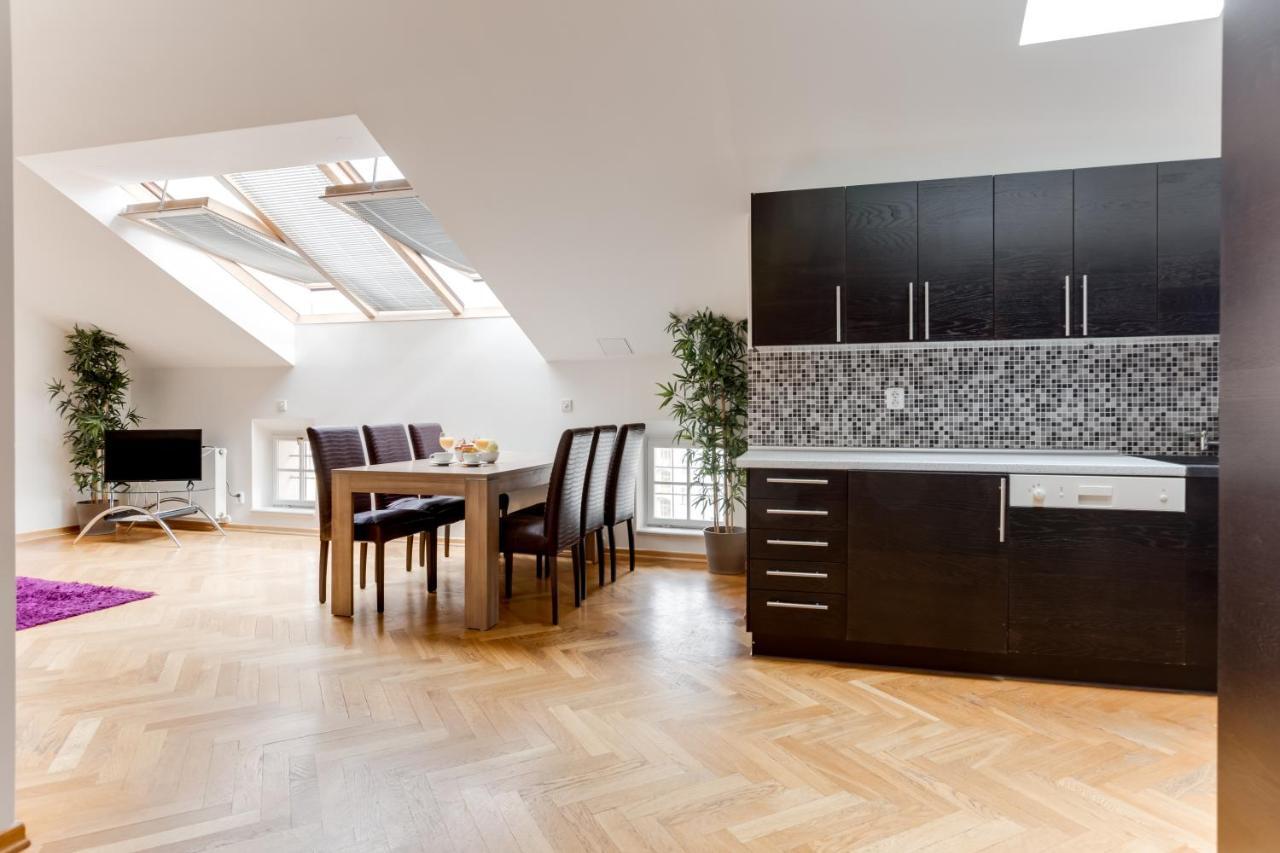 Jt'S Apartments Bilkova Str. Прага Екстер'єр фото