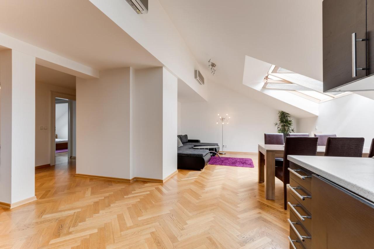 Jt'S Apartments Bilkova Str. Прага Екстер'єр фото